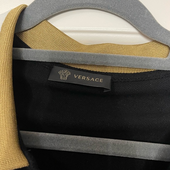 Versace Mens Polo worn only once - Picture 4 of 8
